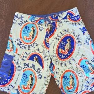 Hinano Tahiti Surf White Broad Shorts 36 PreOwned excellent condition